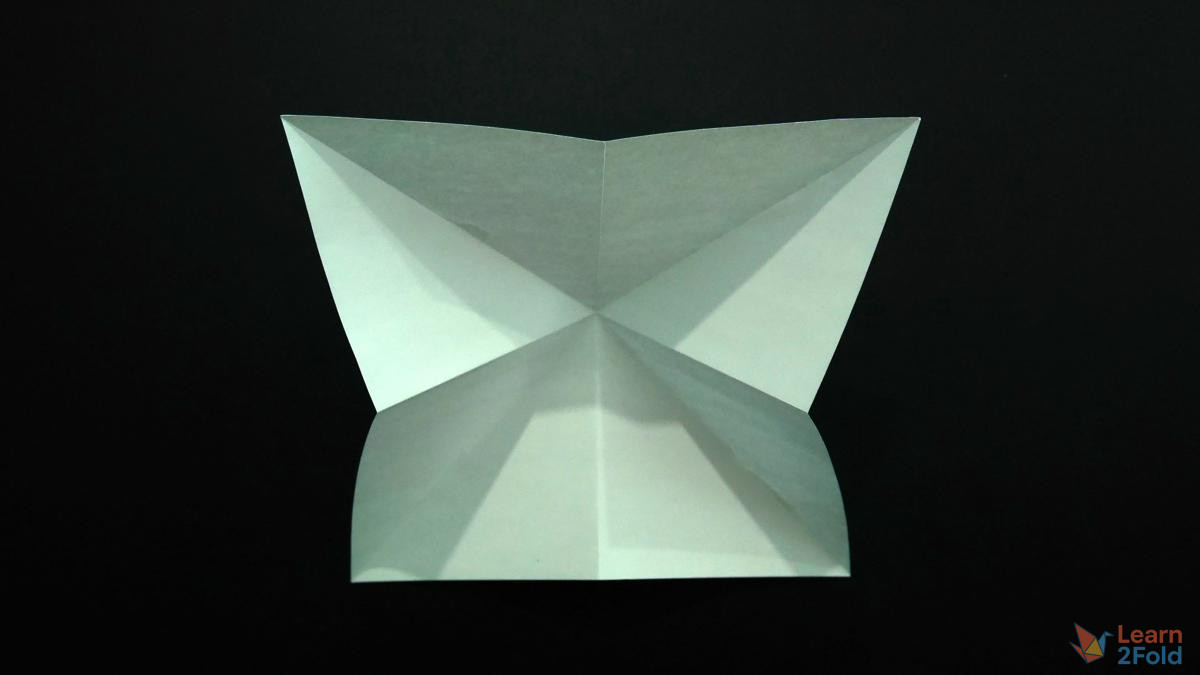 Origami 8-Petal Pointy Flower (8) Origami 8-Petal Pointy Flower